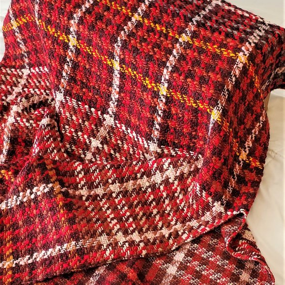 Hand Crafted Italian Shawl/Wrap - L'albero D'oro Wool Tweed - Picture 5 of 8